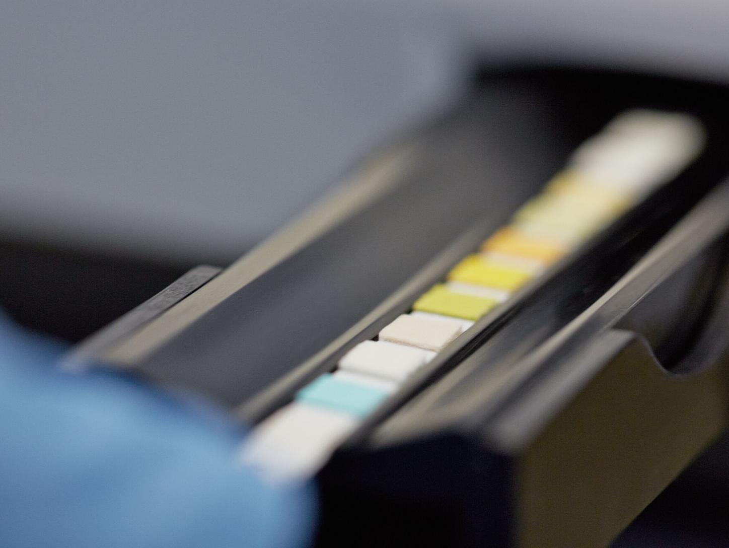 siemens-healthineers-DX-POC-urinalysis-4x3