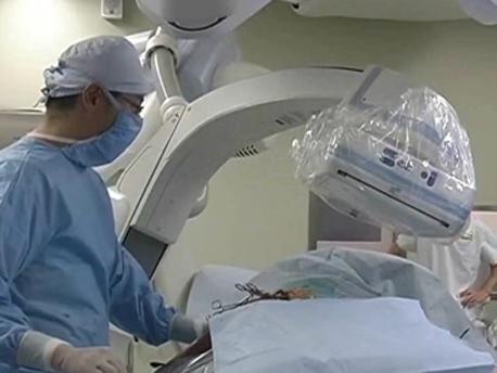 Intraoperative syngo DynaCT to resect unpalpable lung cancer