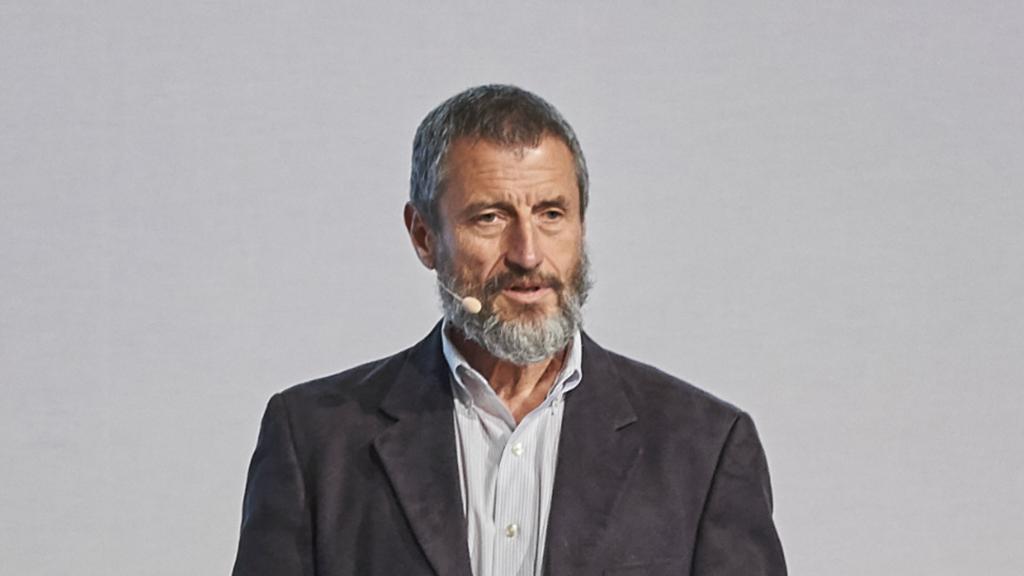 Insights from Mike Modic on expanding precision medicine - Siemens ...