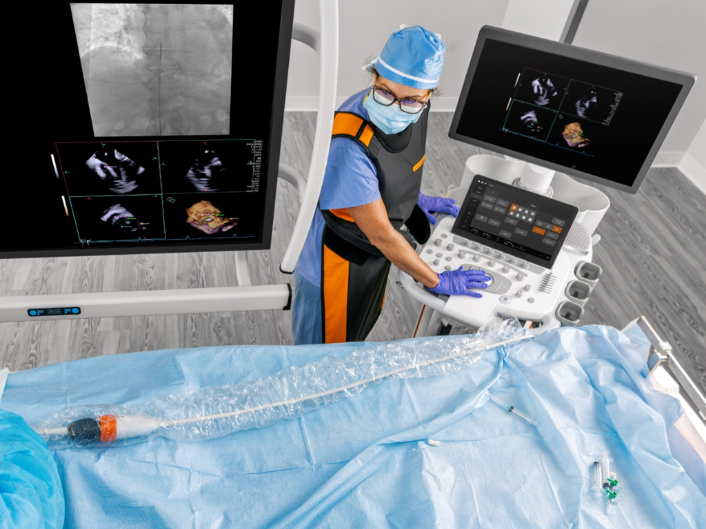 Clinicians using the AcuNav Lumos catheter