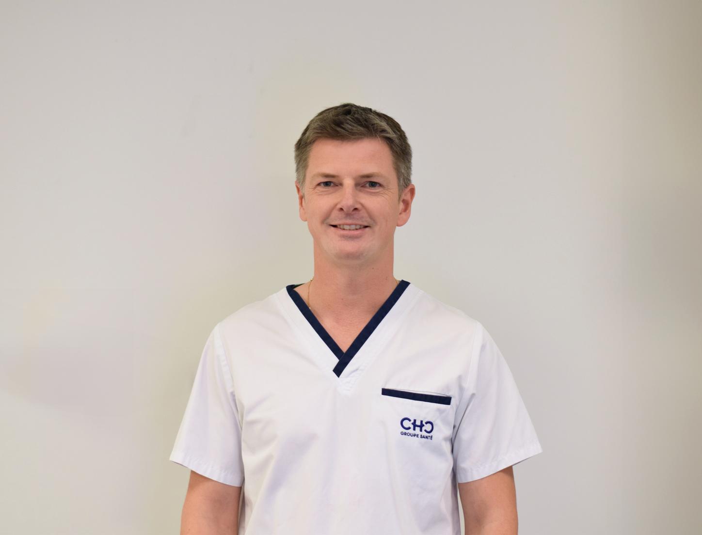 Dr. François Dister