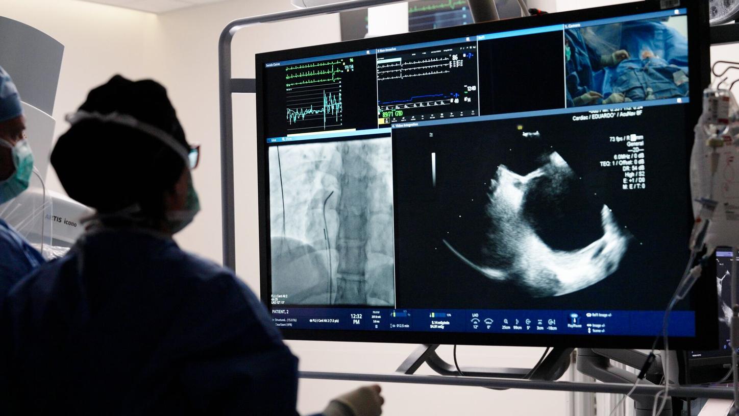 Delivering clinical excellence to improve safety and outcomes for patients by advancing patient-centric care, accelerating confident diagnoses, and delivering precision therapies. 