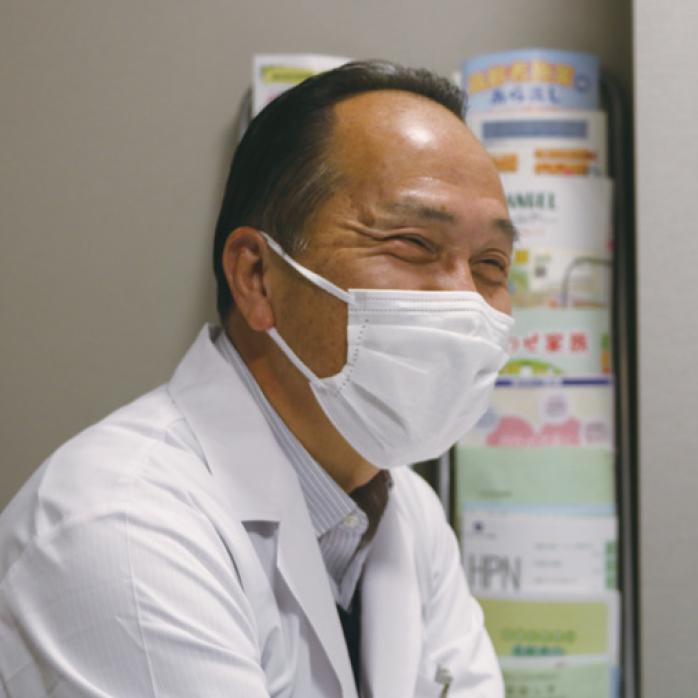 奥田 容山 検査室長