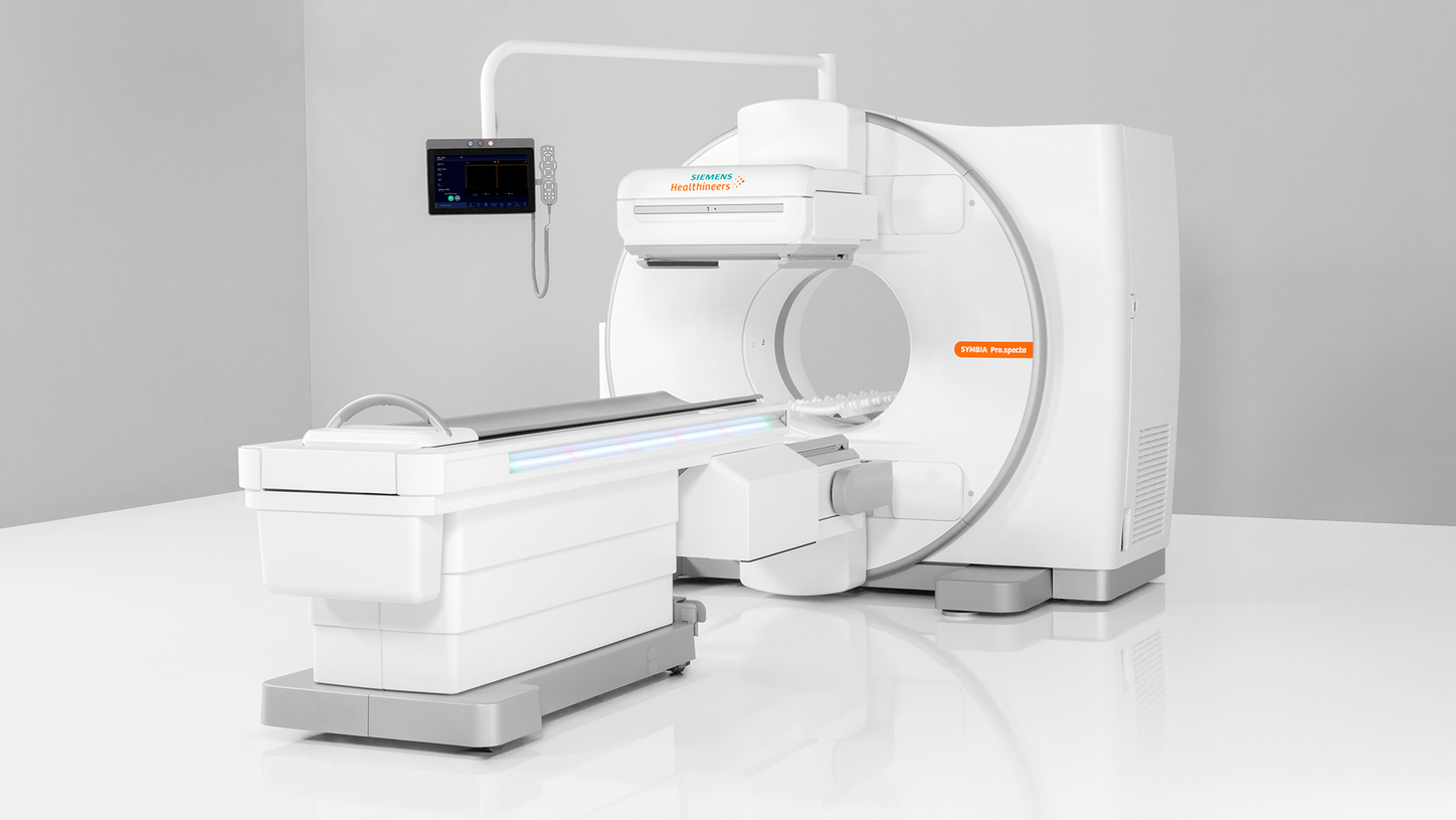 Siemens Healthineers presents Symbia Pro.specta SPECT/CT scanner with myExam companion 