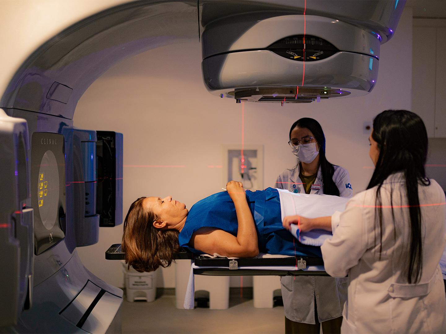 Media_gallery3_2Jane_staff_BR