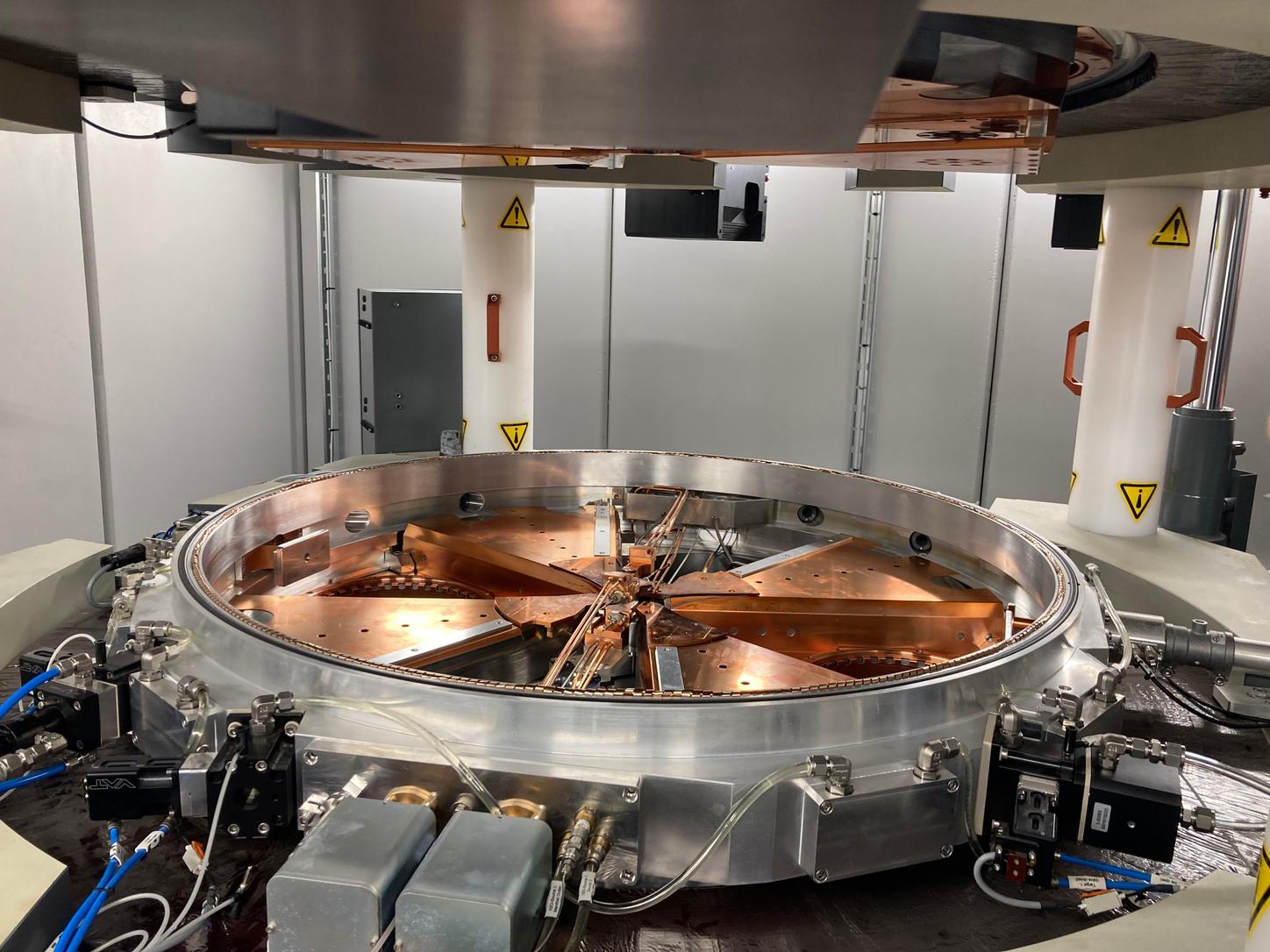 At the heart of the new 8X Radiopharmacy from Siemens Healthineers, two cyclotrons will generate PET radiopharmaceuticals at eight times the capacity of a single Radiopharma facility today.