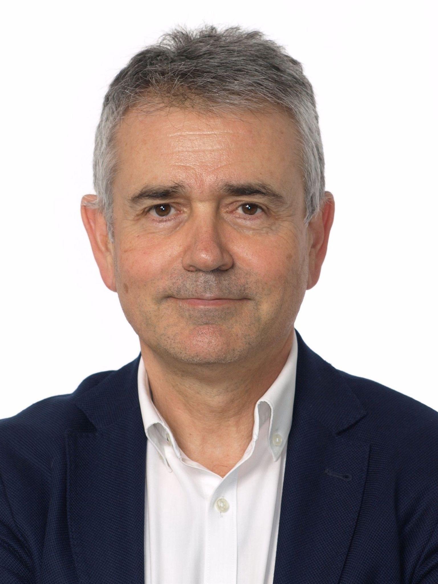 ​<br>Dr. Luis Javier Pina Insausti