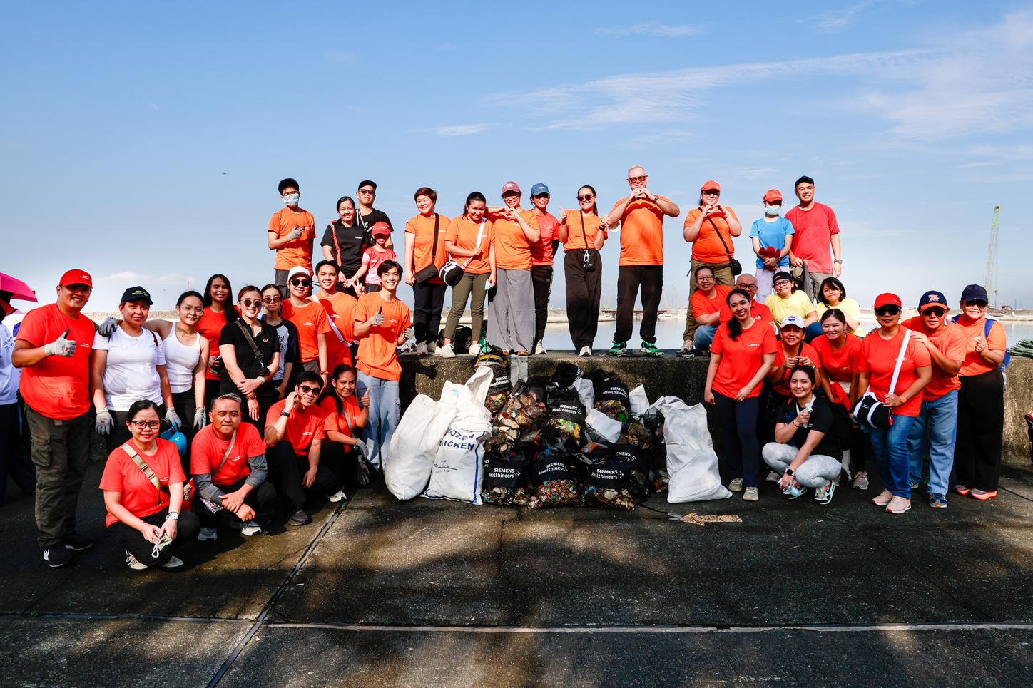 Costal Cleanup Drive (201)