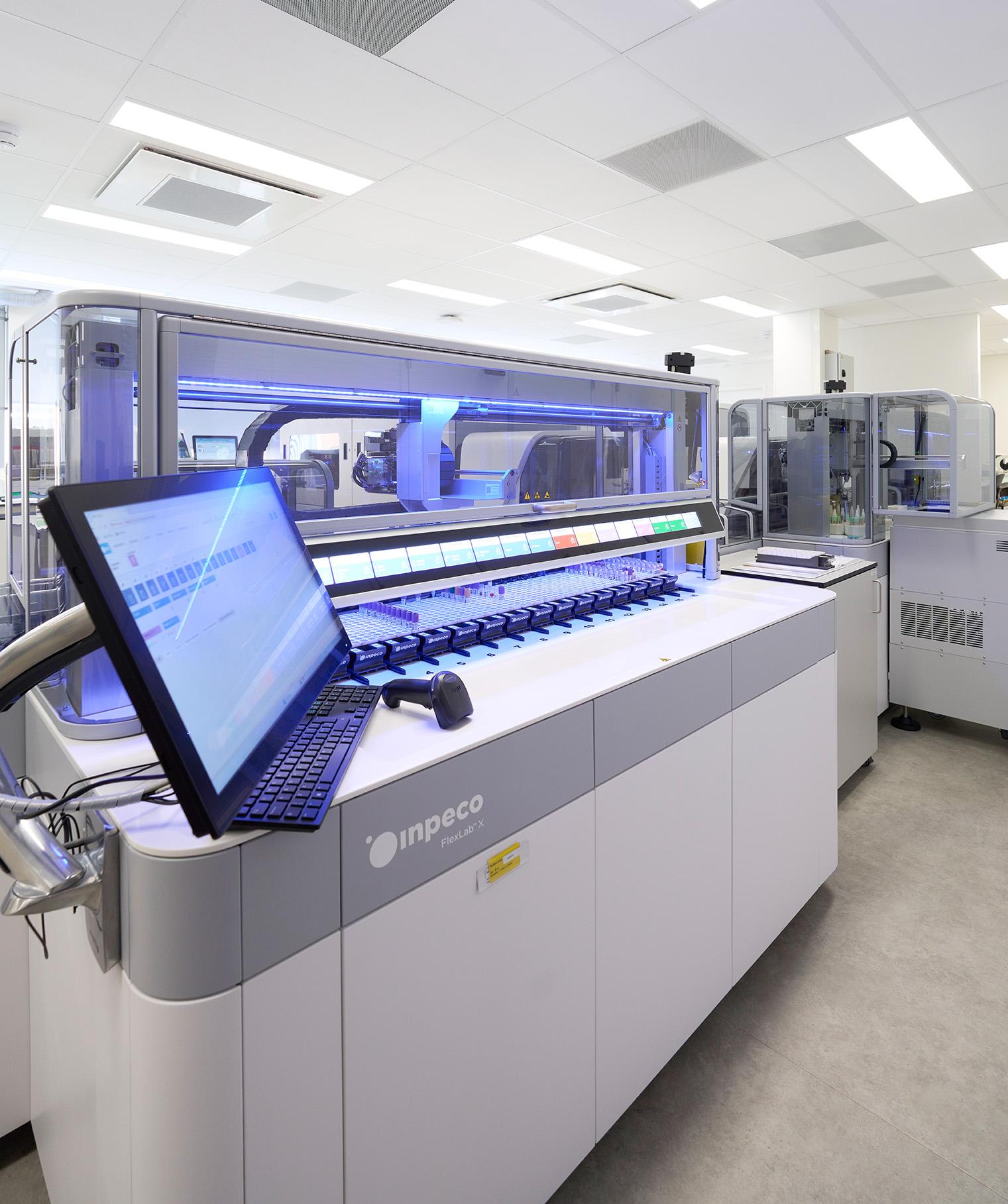 De FlexLab X-track past naadloos in het netwerk dat Diagnostiek voor U hanteert tussen de locaties Weert en Eindhoven.