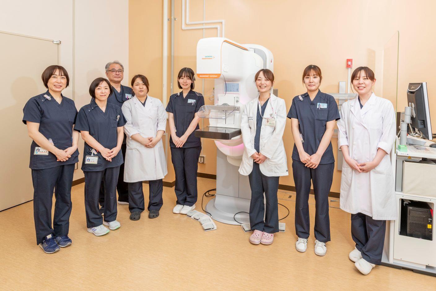 秋田大学病院_集合写真