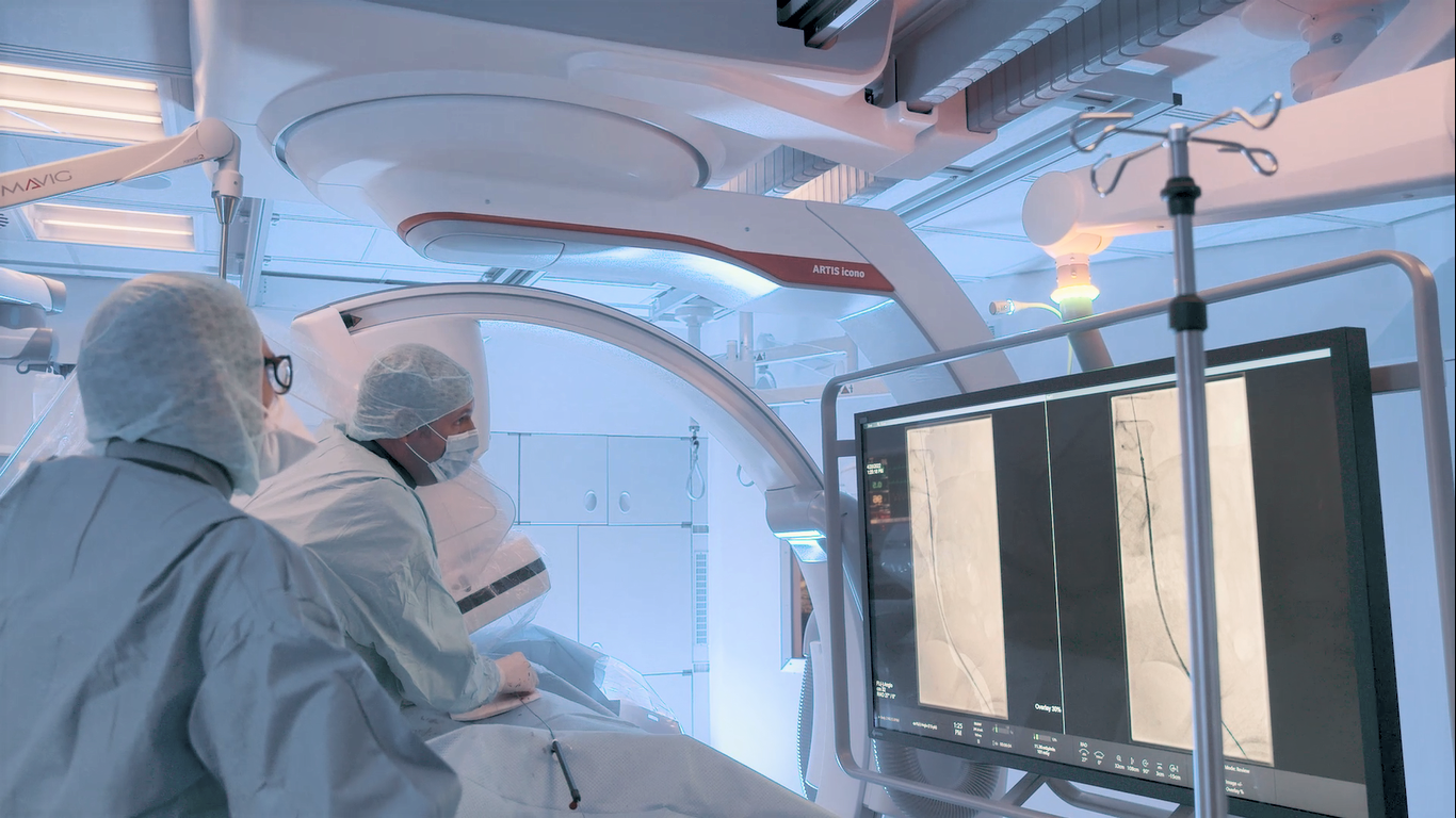 ARTIS-icono-ceiling_Bernhard-Meyer